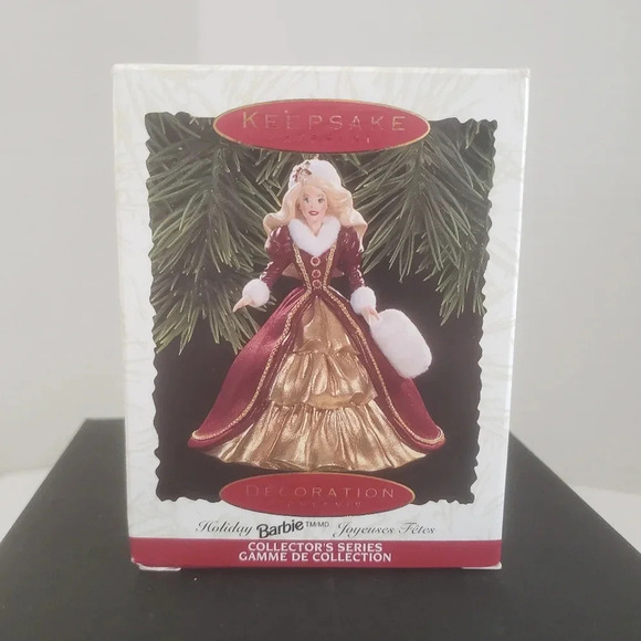 1996 Hallmark Holiday Mini Barbie Keepsake Tree Ornament. - Picture 4 of 6